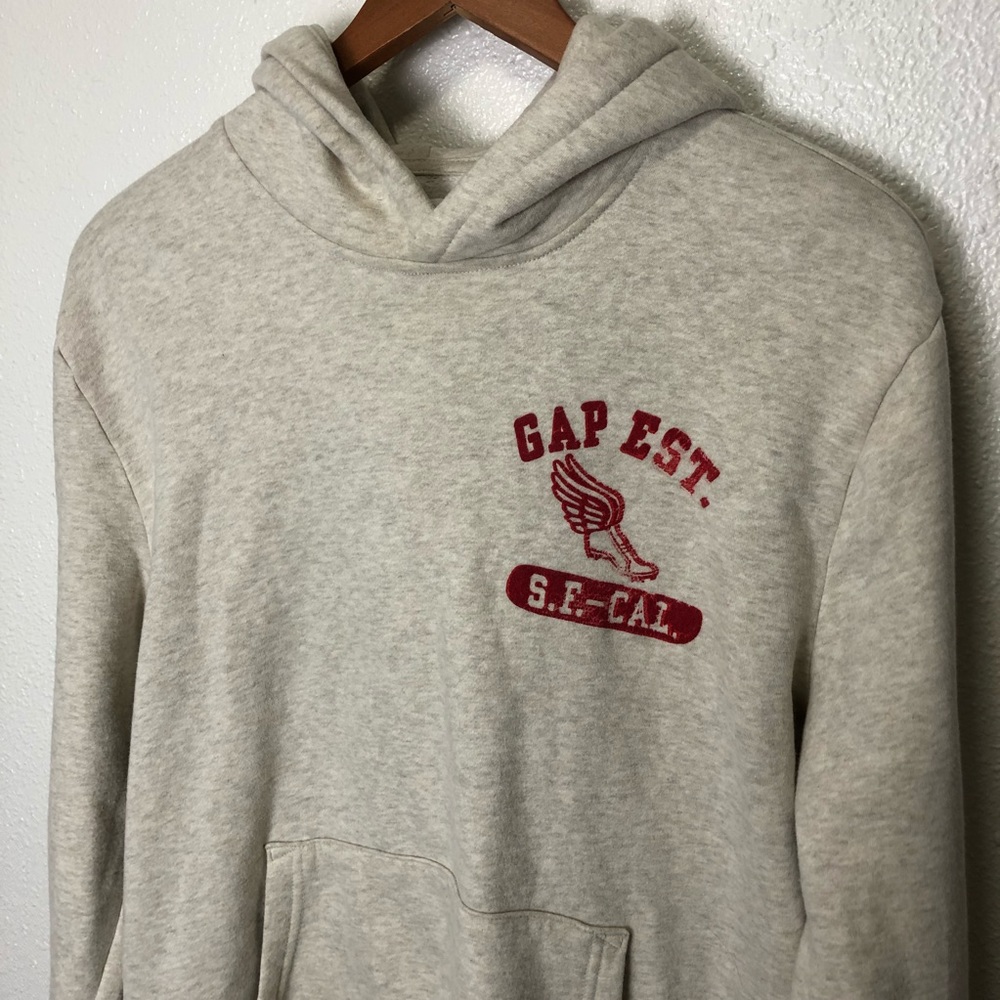 Men’s NWOT Gap Hoodie